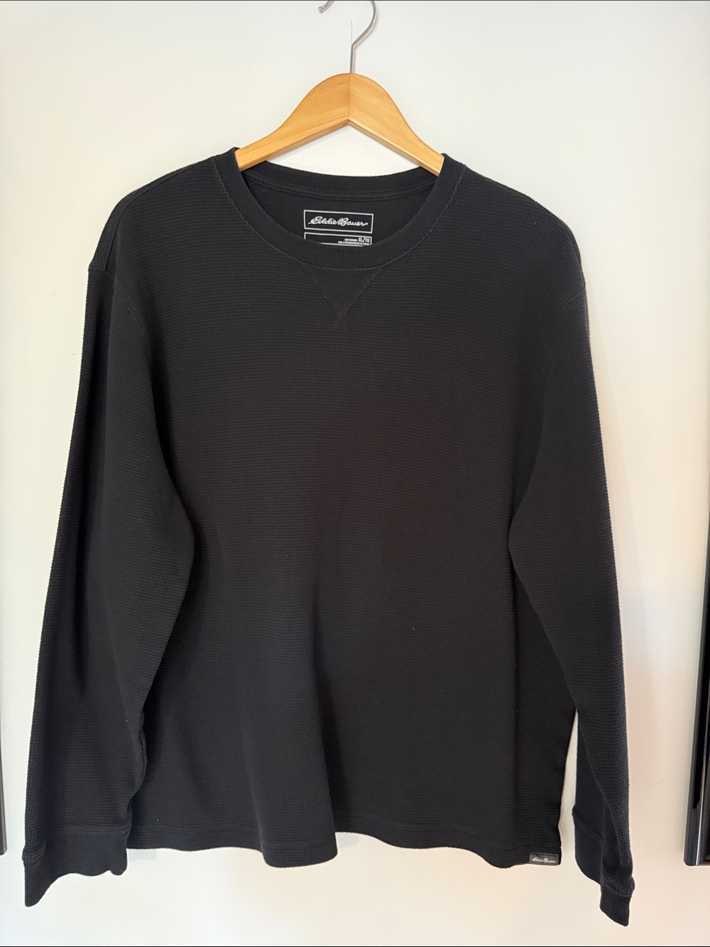 Eddie Bauer Men's Black Waffle-Knit Crewneck Sweater
